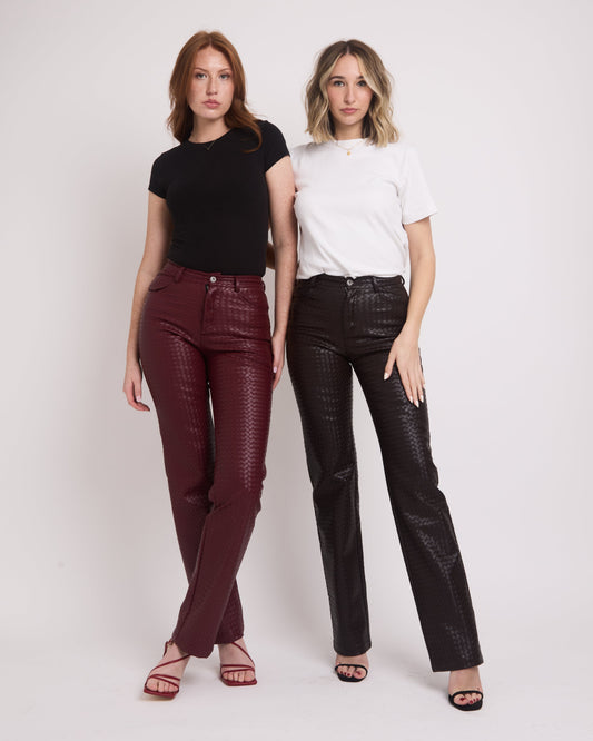 The Foundation of Your Capsule Wardrobe: Meet the Viral Woven Trousers